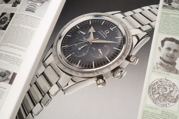 Omega Speedmaster Pre-Moon référence 2915