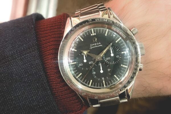 Omega Speedmaster Pre-Moon référence 2915