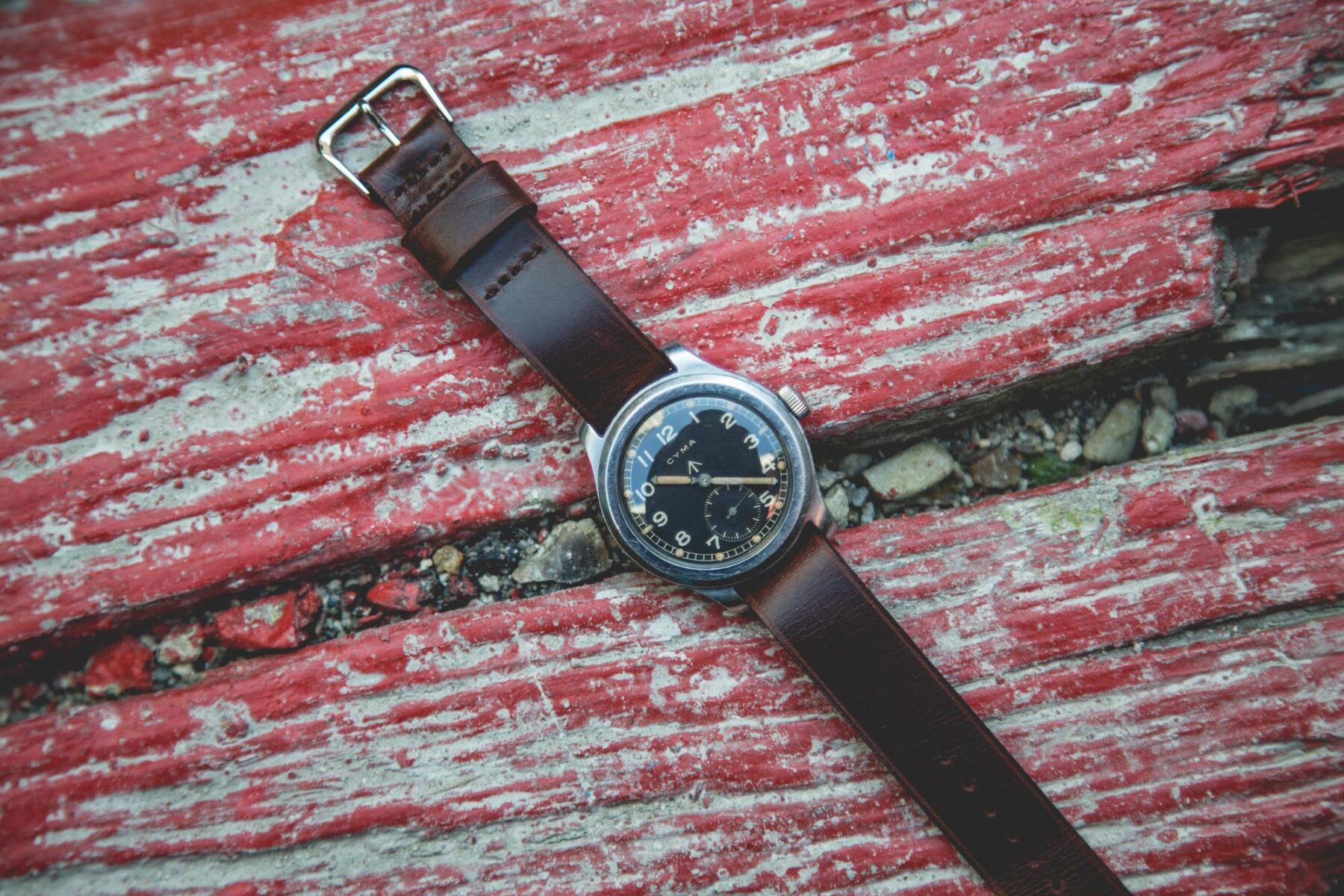 Bracelet de montre minimaliste en cuir militaire 101 fait main (18 mm