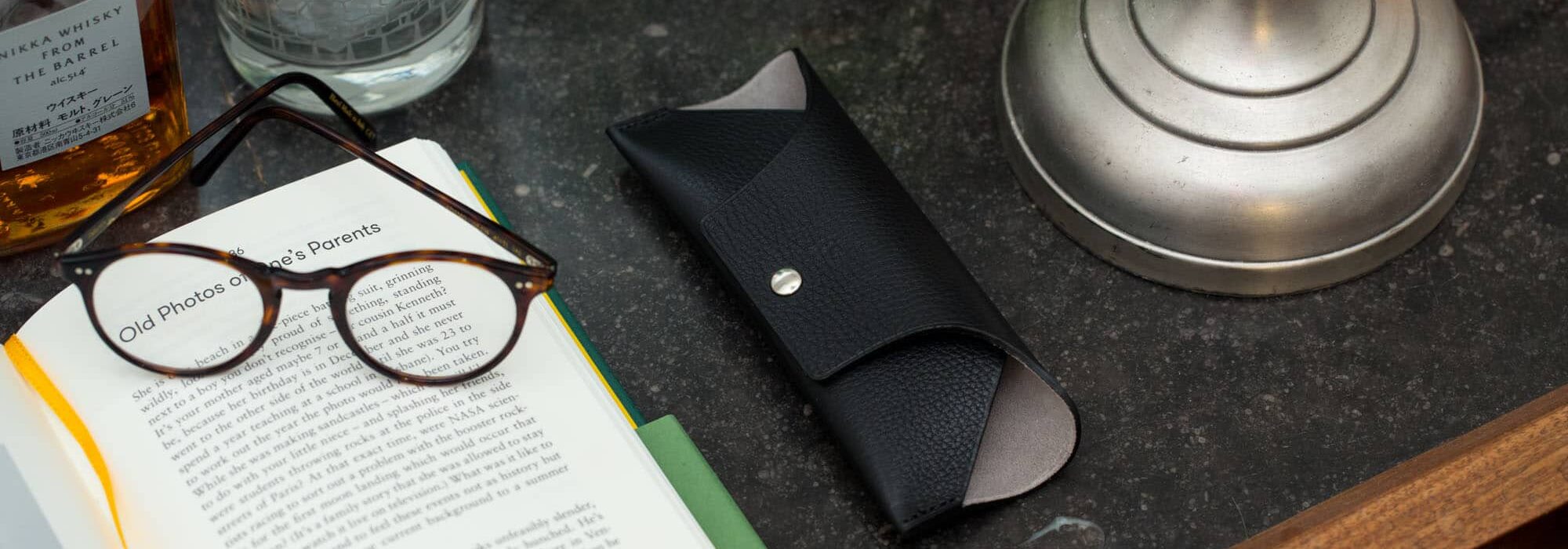 Etui Lunettes - Cuir de Vachette Noir et Suédine Grise