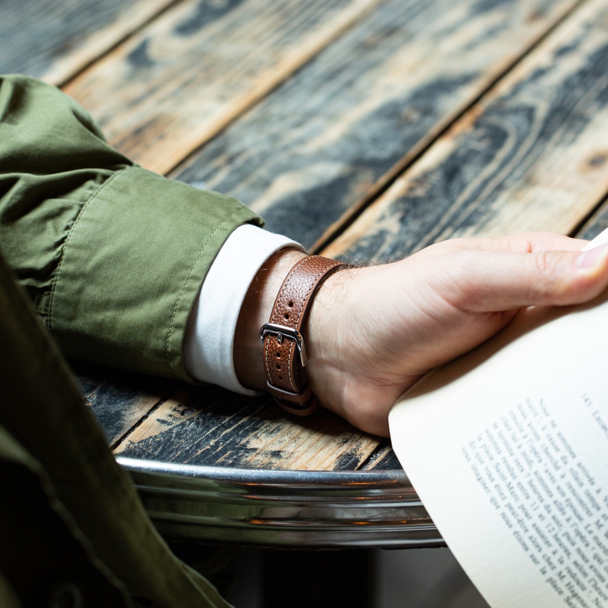 Bracelet montre cuir SELECT-HEURE en Autruche véritable Jaune, fait main en France