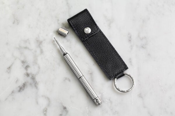 Bergeon Outil Chasse Pompe - Pour changer les bracelets de montre - Pochette cuir grainé noir