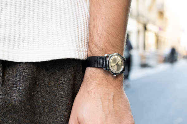 Bracelet de montre en cuir de lézard noir