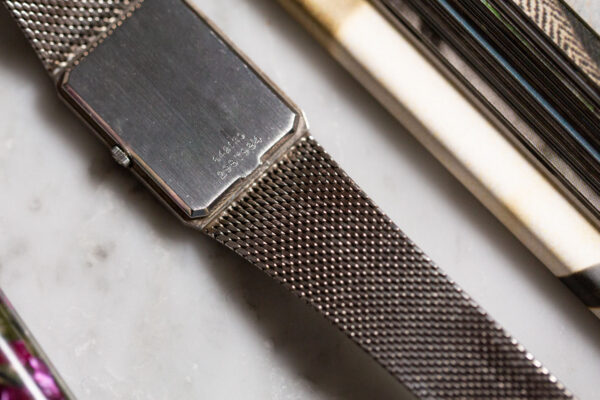 UNIVERSAL GENEVE DEUX AIGUILLES