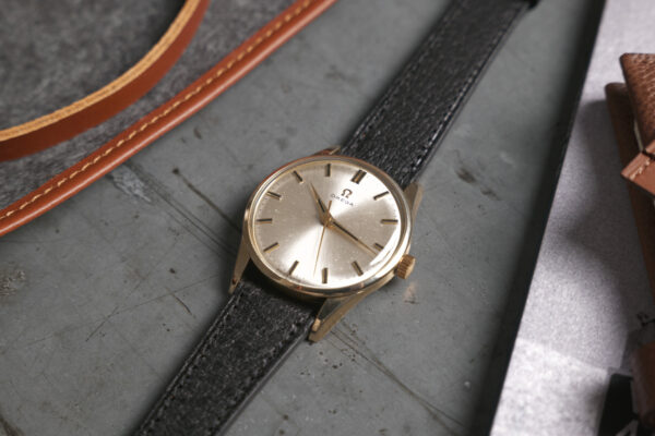 OMEGA MÉCANIQUE AUTOMATIC