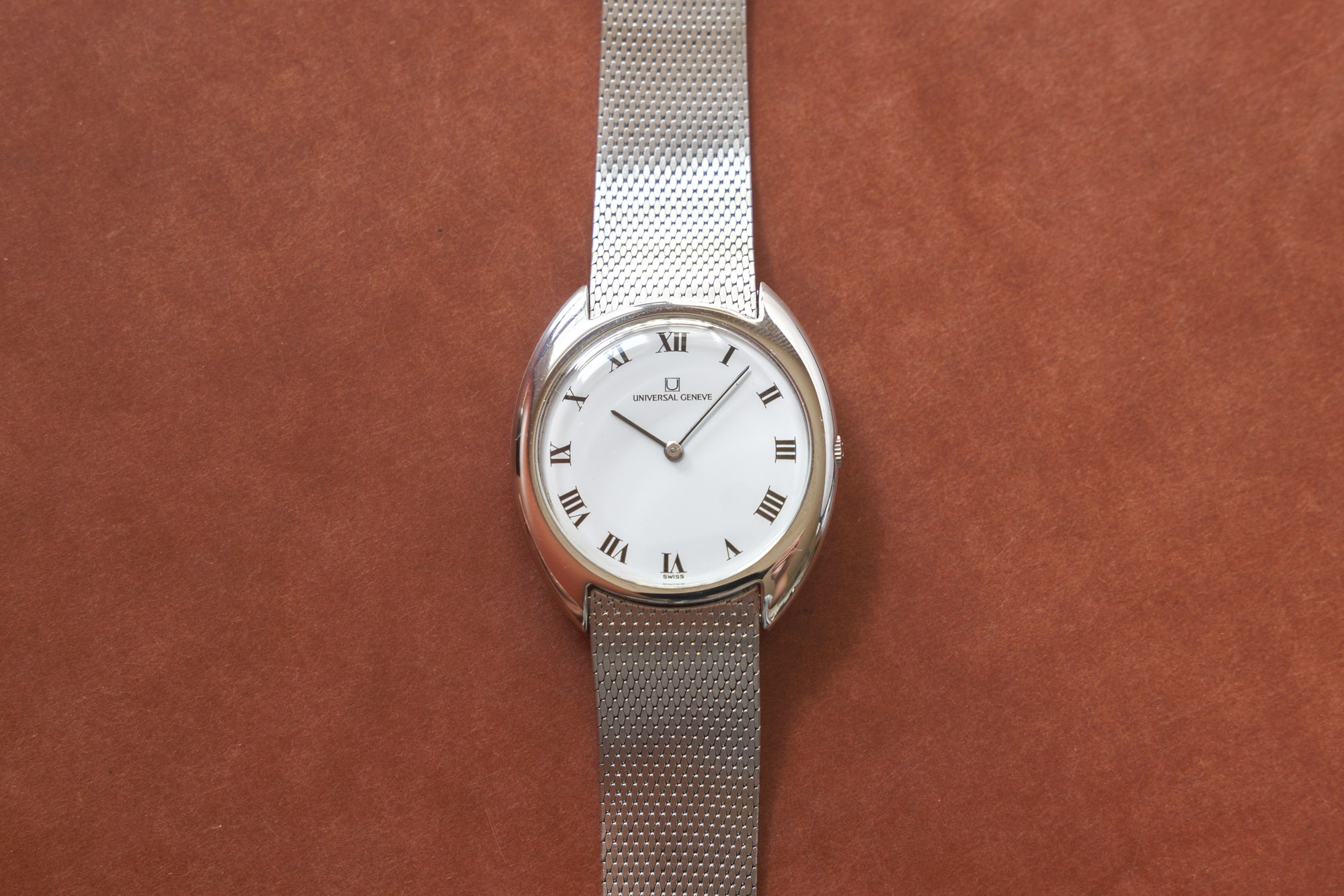 UNIVERSAL GENEVE 腕時計 ステンレス universal-geneve-c-case-1.jpg